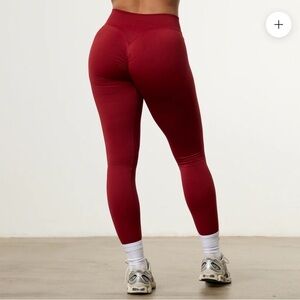 Vanquish Elevate V2 Petite Seamless Scarlet Red Scrunch Leggings SMALL